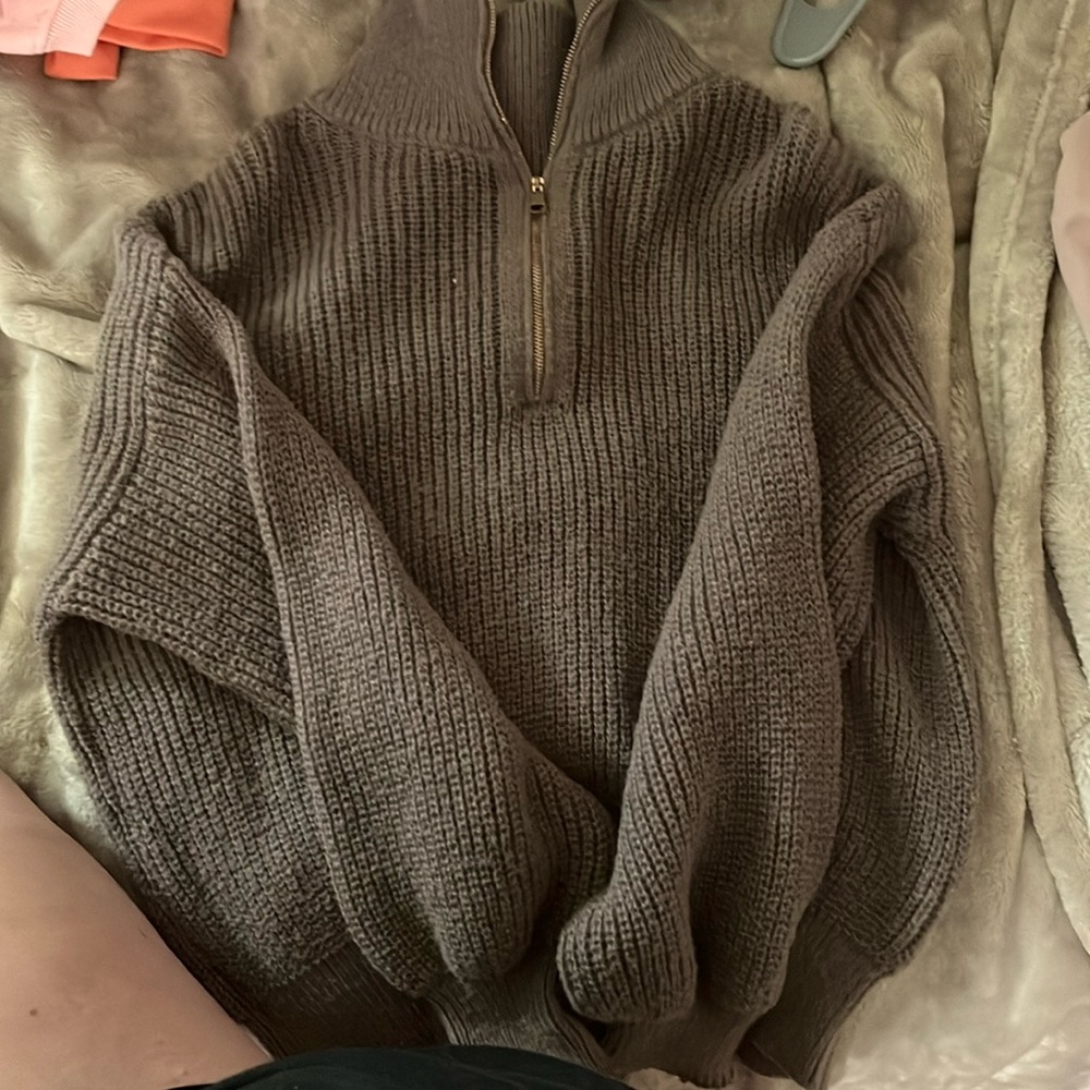 gray sweater
